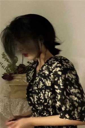 抠门版神豪：男主播的榜一大姐精品推介