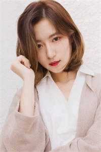 穿到日本，我开局觉醒女友养成系统无删减全文