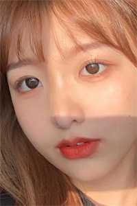 我换上老人机后，请全班毕业旅游的班花慌了免费看