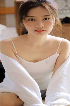 精品篇为军火库舔女主三年，她却当真了