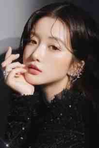 寻龙天医：开局五张退婚书