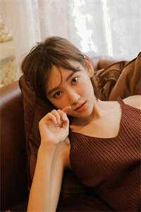 星际：帅气兽人排着队求我摸无删减版