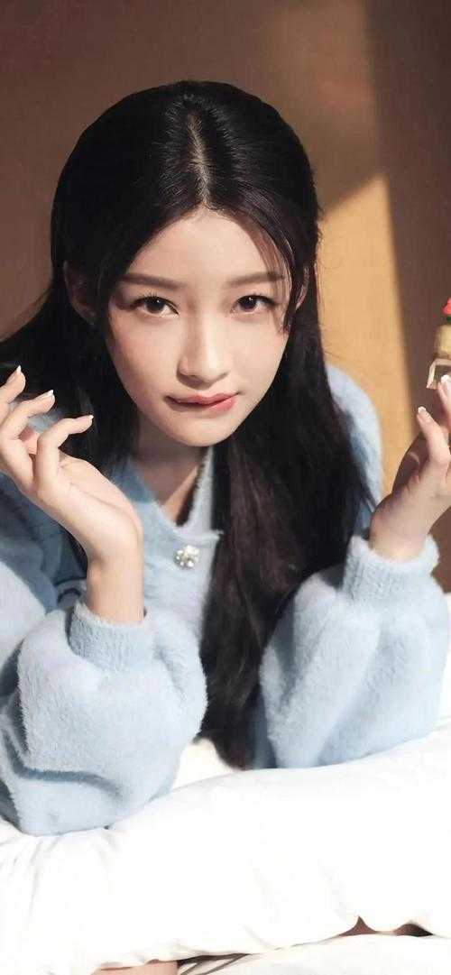 踹渣男后，我霸上美貌皇叔落锦书云少渊后续+完结