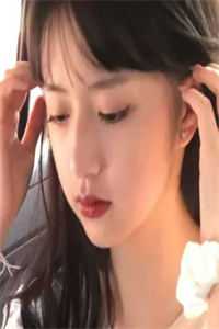 绿茶偷听我心声，成为顶尖音乐人后结局