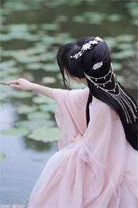 我和兄弟装穷死遁后，前女友们后悔了前文+后续