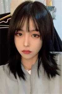 穿到日本，我开局觉醒女友养成系统全局