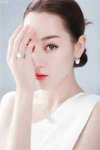 精品文屯兵百万，女帝带娃找上门