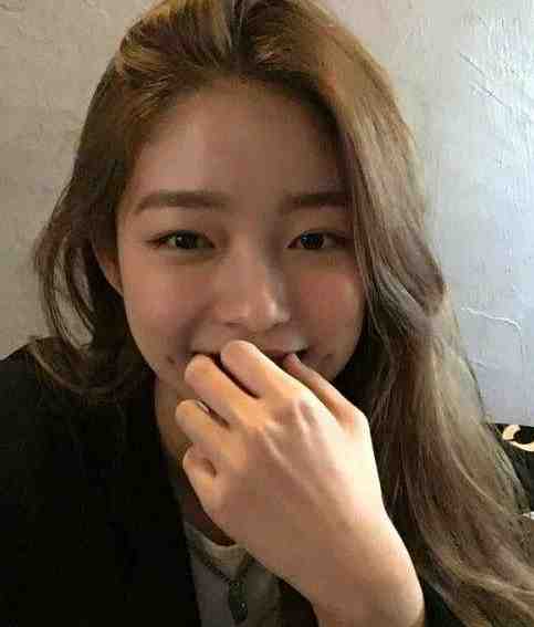 重生后，我笑看男友和小青梅自寻死路目录