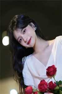 大婚当日九皇子要我给侍女磕头，太子一怒抢亲良心推荐