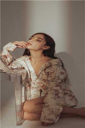 绝美路人甲女配被男主小叔亲哭了大结局