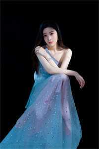 青山不语人自远热门小说