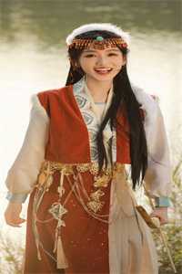 利用复仇后，被皇子哥哥强制侵占全文+后续