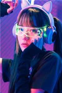 女友逼我辞职后，公司网络系统全面崩盘良心推荐