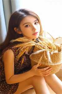 庭前落影朝又幕试读