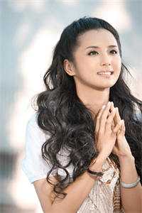 群山静默，却有回响短篇