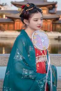 贪污千亿养死士，死刑场黄袍加身在线