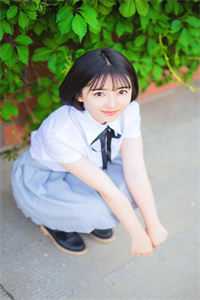 万人迷女主的追求者，都成了我裙下臣米珂阿珂完结文