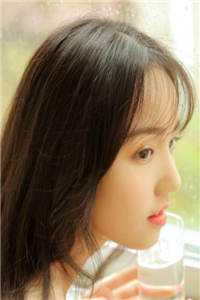 我朝父母坟头泼粪，女友的白月光却慌了在线阅读全本阅读