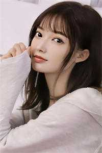 悄悄雪落鬓染霜异常火爆