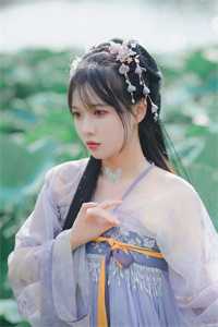 池上春归，棠枝栖倦客必读文