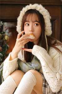 穿成宫廷保姆，我卷成最强帝师已完结版