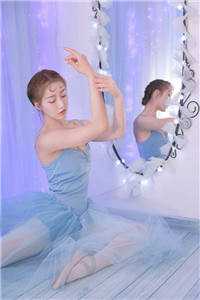 被扫地出门，奶娘入公府成人上人大结局