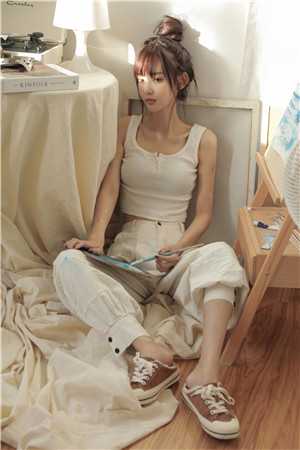 闪婚糙汉军官，他宠妻无度人气小说