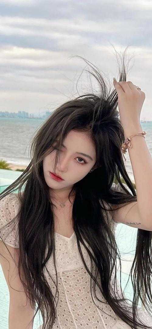 小楼一夜风催雨抖音热门