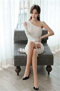 小白花真千金回归，我作为头脑简单的假千金躺平被宠后续+无弹窗