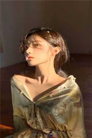 人在综武，我爆改女枭雄头目无删减全文