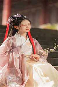 夏蝉声声悔他心全章阅读