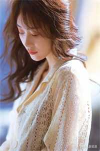 不待明月宴春山完结文