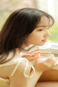 满天花雨漫空城全篇