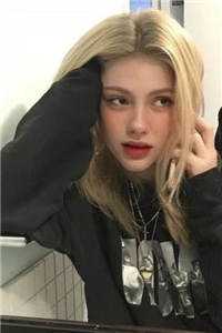 大婚当日九皇子要我给侍女磕头，太子一怒抢亲小说大结局