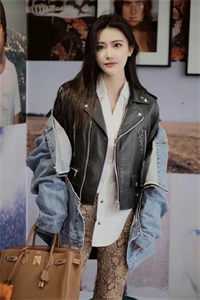 地府内卷，姐姐烧别墅炫富，九个前任大佬为我联名封神连载