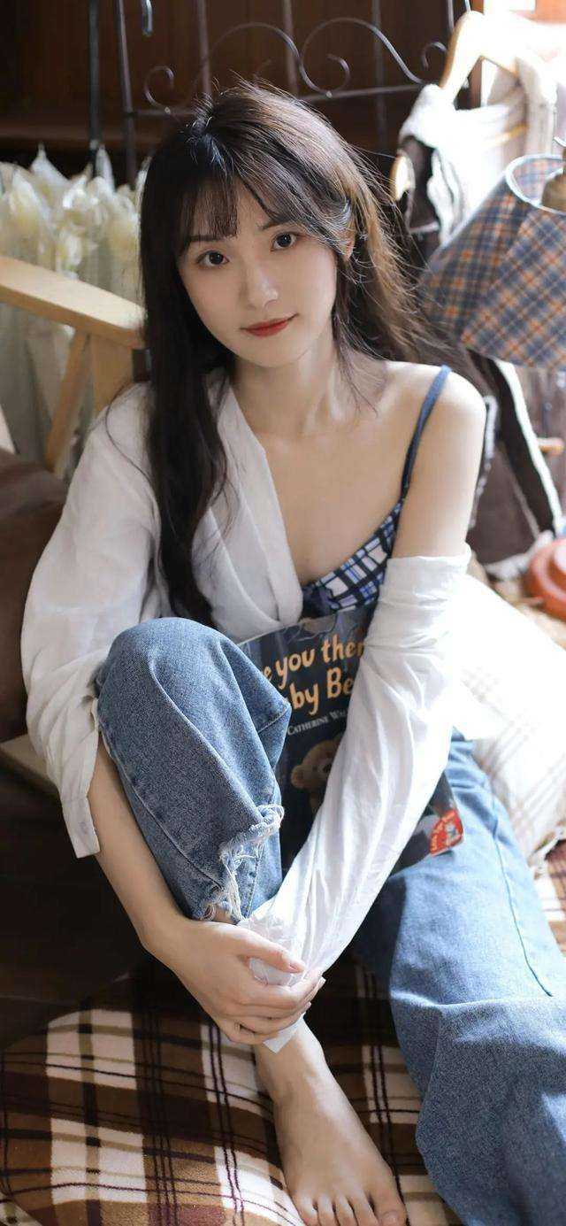 新帝上位，第一道圣旨是强夺表妹在线