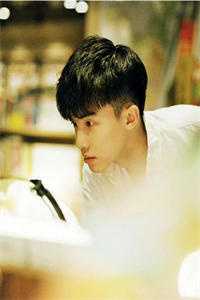 那个从山沟来的美人，掀翻了豪门圈苏挽凌靳淮宁后续+全文