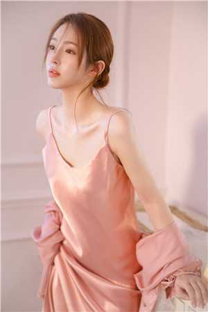 考上大学后，未婚夫竟然让我替小三下乡完整版