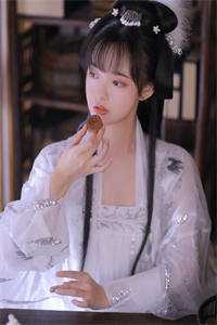 大婚当日九皇子要我给侍女磕头，太子一怒抢亲无删减全文