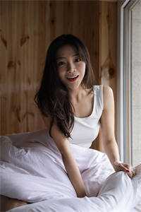 租个赌王女友回家过年后，极品亲戚输掉腚短篇