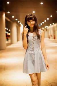 新帝登基，强娶娇妻后日日不见君阮献容谢呈晏番外