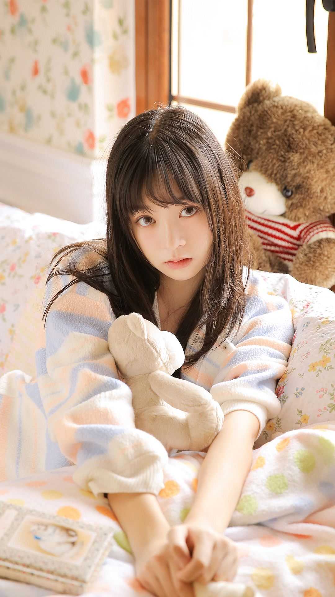 新帝登基，强娶娇妻后日日不见君后续+完结