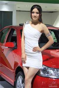 租个赌王女友回家过年后，极品亲戚输掉腚广告+结局