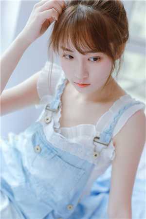 穿书反派，高冷校花偷听心声后表白了全文