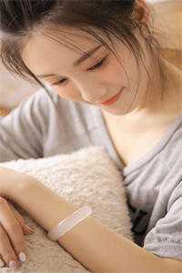 梨花枝上绵绵雪知乎