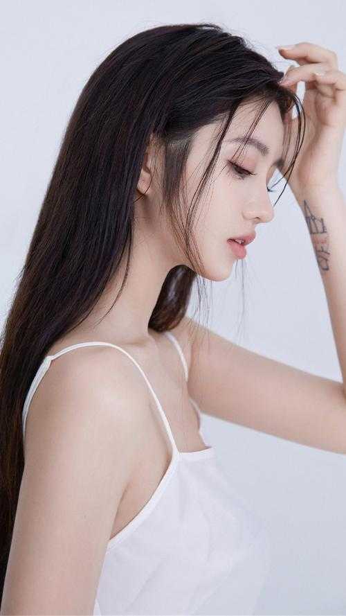 停靠在无人渡口精选