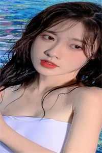 白发出生的我，被典当给了阴间当铺全新