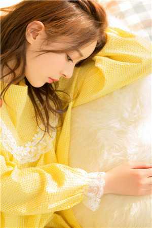 迟到的默哀无错版