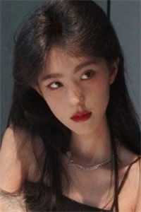 祸水穿成对照组？反派军官宠爆她爆款宝藏