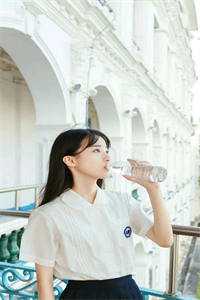 同我渡朝，许我星明最新章节